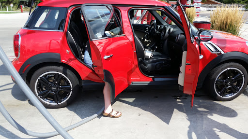 Car Wash «Silverstar Car Wash», reviews and photos, 1620 S Sycamore Ave, Sioux Falls, SD 57110, USA