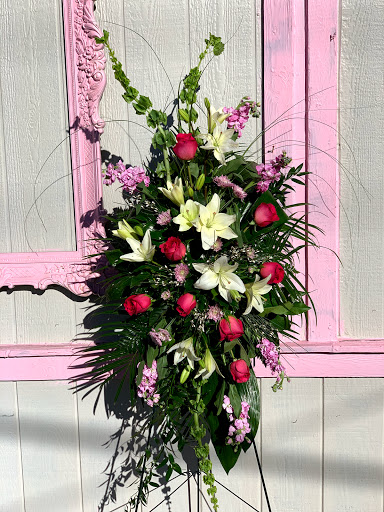 Florist «Flowers By Eddie», reviews and photos, 523 Vinton Mill Ct NE, Roanoke, VA 24014, USA