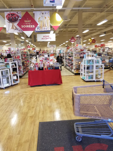 Department Store «HomeGoods», reviews and photos, 2201 Nostrand Ave, Brooklyn, NY 11210, USA