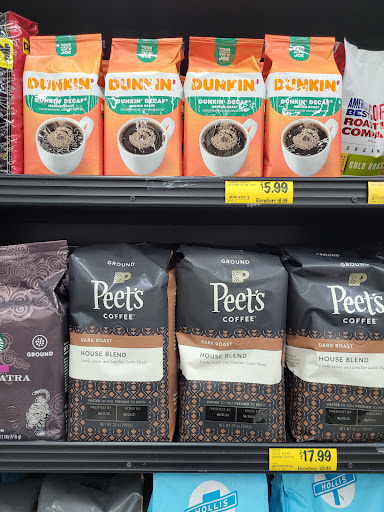 Grocery Store «Grocery Outlet Bargain Market», reviews and photos, 1950 14th Ave SE, Albany, OR 97322, USA