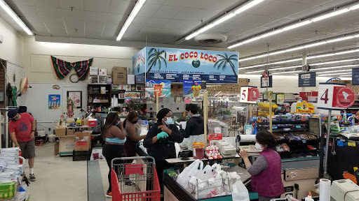 Supermarket «Food World», reviews and photos, 401 E Lakewood Ave, Durham, NC 27707, USA