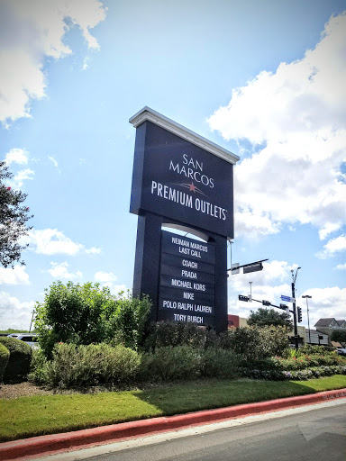 Outlet Store «Polo Ralph Lauren Factory Store», reviews and photos, 3939 S Interstate Hwy 35 #165, San Marcos, TX 78666, USA