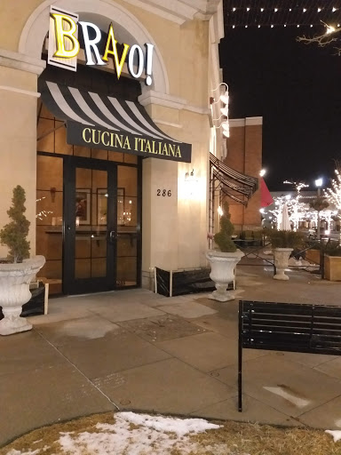 Shopping Mall «Village Of Rochester Hills», reviews and photos, 104 Adams Rd, Rochester, MI 48309, USA