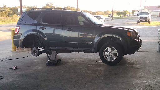 Tire Shop «C & C Tire Shop», reviews and photos, 900 W Farm to Market Rd 78, Schertz, TX 78154, USA