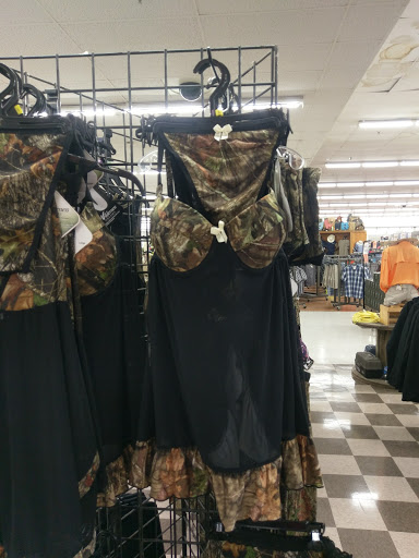 Department Store «Alton Farm & Home Supply», reviews and photos, 2600 Homer Adams Pkwy, Alton, IL 62002, USA