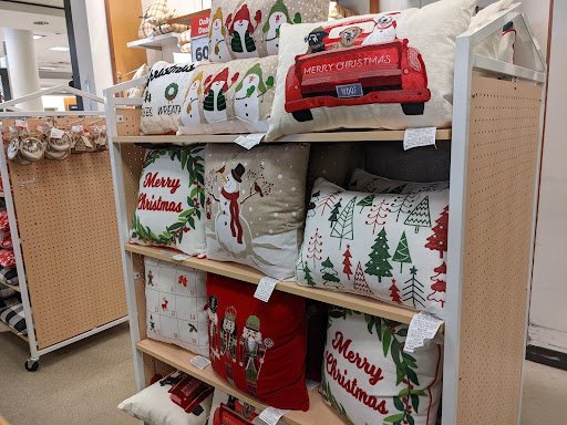 Department Store «Belk», reviews and photos, 377 W Jackson St, Cookeville, TN 38501, USA