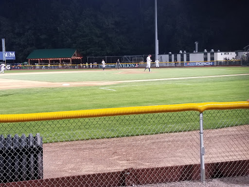 Stadium «Centennial Field», reviews and photos, 287 Colchester Ave, Burlington, VT 05401, USA