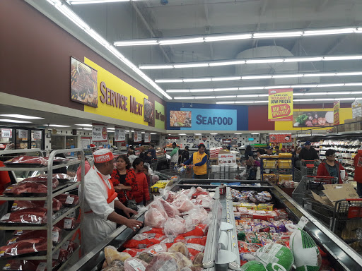 Grocery Store «Superior Grocers», reviews and photos, 3831 Martin Luther King Jr Blvd, Lynwood, CA 90262, USA