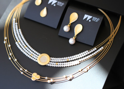 Jewelry Store «Johannes Hunter Jewelers», reviews and photos, 5182 N Nevada Ave #100, Colorado Springs, CO 80918, USA