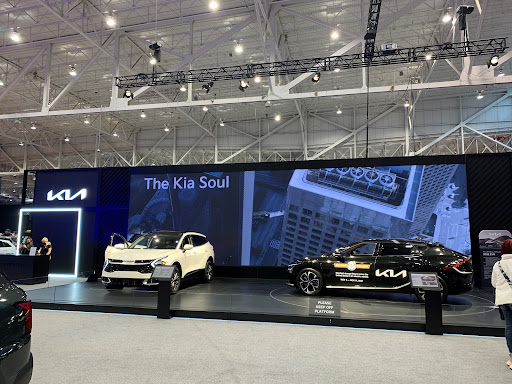 Car Dealer «Kia of Bedford», reviews and photos, 18180 Rockside Rd, Bedford, OH 44146, USA