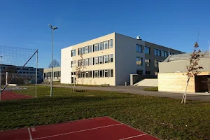 Bundesgymnasium rights Kremszeile image