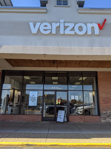 Cell Phone Store «Verizon», reviews and photos, 6432 Springfield Blvd, Springfield, VA 22150, USA