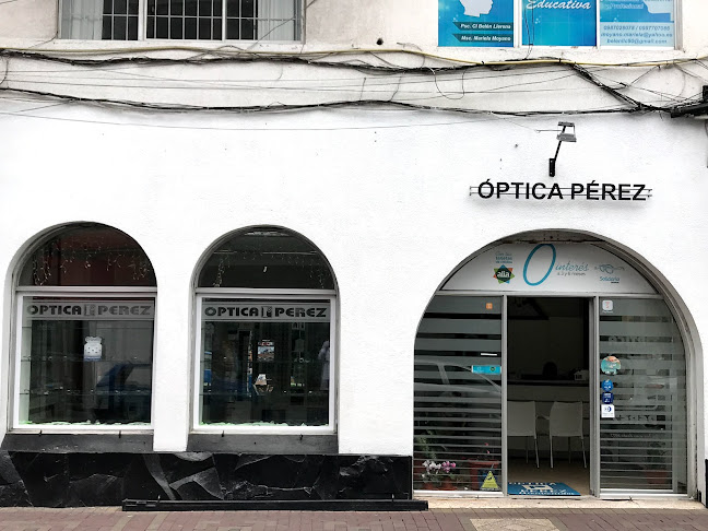 ÓPTICA PEREZ - Riobamba