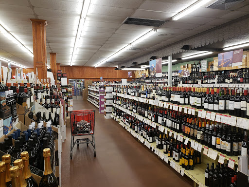 Wine Store «B-21 Fine Wine & Spirits», reviews and photos, 43380 US Hwy 19 N, Tarpon Springs, FL 34689, USA