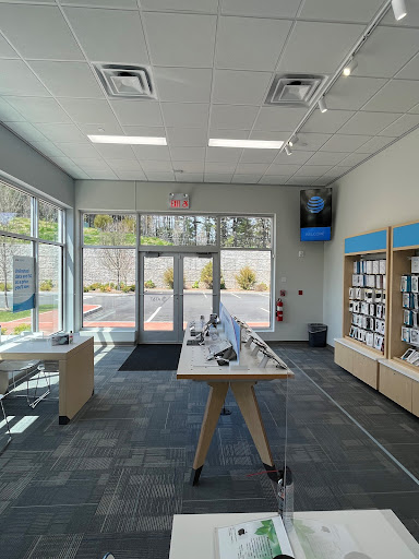 Cell Phone Store «AT&T», reviews and photos, 110 Albany Turnpike #409, Canton, CT 06019, USA