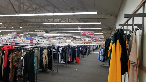 Clothing Store «Burlington Coat Factory», reviews and photos, 99 Southgate Ave, Daly City, CA 94015, USA