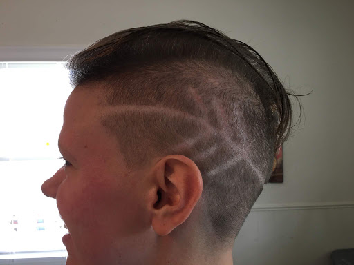 Barber Shop «Spanky & Co Barber Shop», reviews and photos, 439 W 12th St, Newport, KY 41071, USA