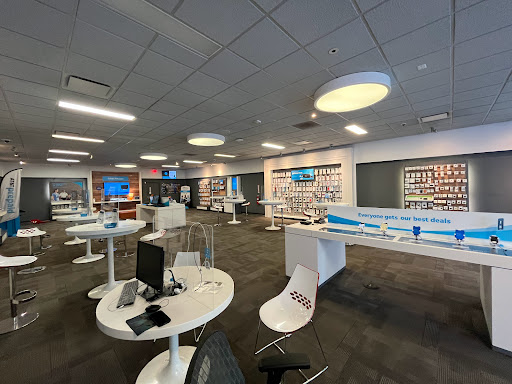 Cell Phone Store «AT&T», reviews and photos, 1119 N Military Hwy #200, Norfolk, VA 23502, USA