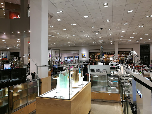 Clothing Store «Neiman Marcus», reviews and photos, 9700 Collins Ave, Bal Harbour, FL 33154, USA