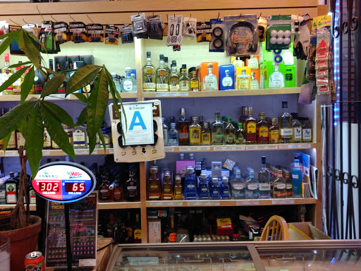 Liquor Store «Commerce Liquor», reviews and photos, 9936 Commerce Ave, Tujunga, CA 91042, USA