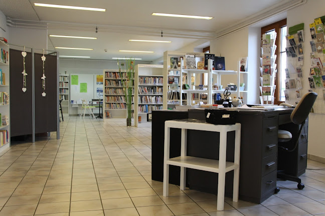 Rezensionen über La Belle Porte in La Chaux-de-Fonds - Buchhandlung