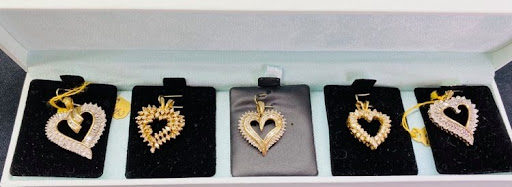 Pawn Shop «Fifth Avenue Jewelry & Pawn», reviews and photos, 8201 US-19, Port Richey, FL 34668, USA