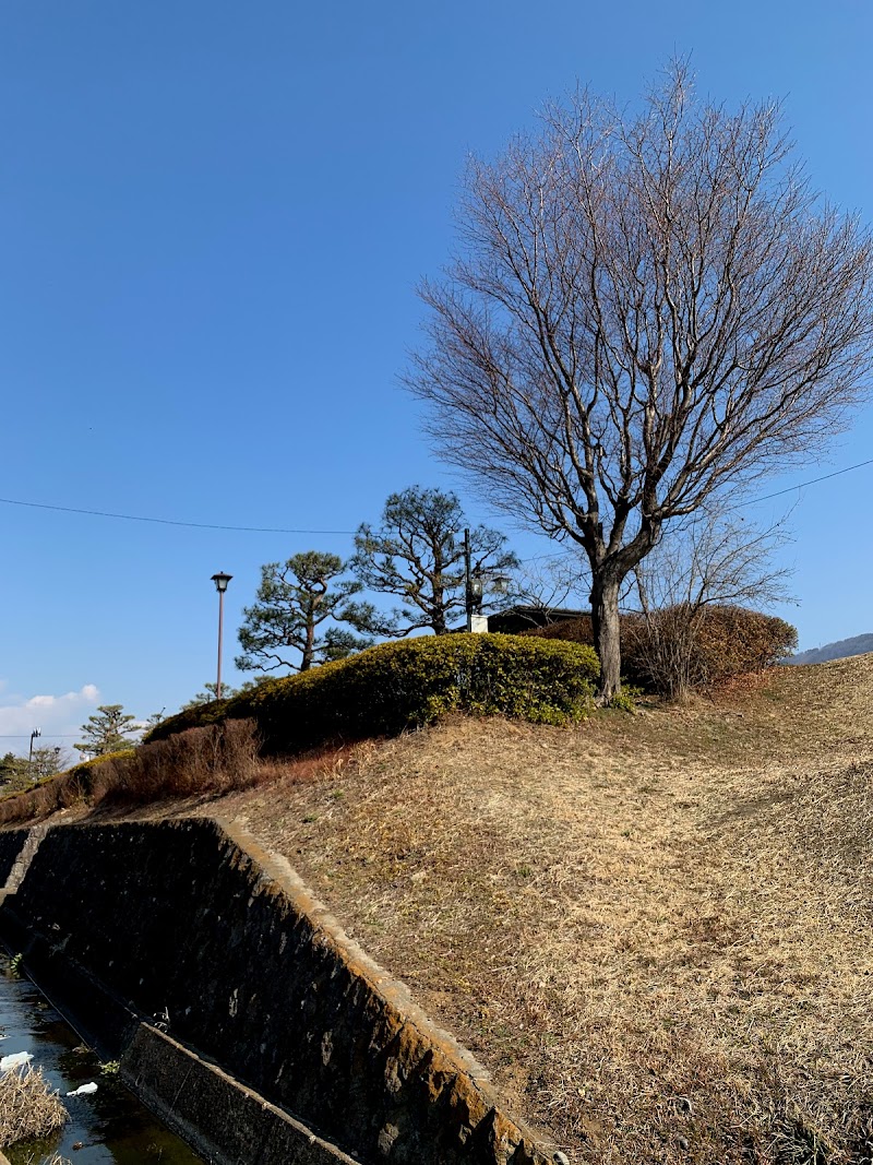 千曲川万葉公園