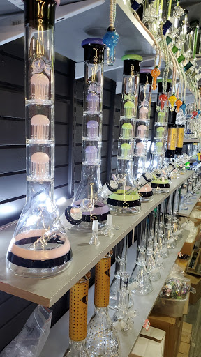 Tobacco Shop «Starbuzz Smoke Shop», reviews and photos, 668 Soscol Ave, Napa, CA 94559, USA