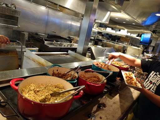 Shopping Mall «Quadrangle Shopping Center», reviews and photos, 2828 Routh St #500, Dallas, TX 75201, USA