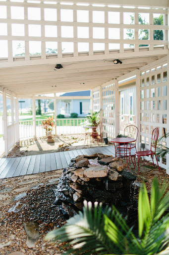 Hair Salon «Total Changes Hair Salon», reviews and photos, 676 W Bert Kouns Industrial Loop, Shreveport, LA 71118, USA