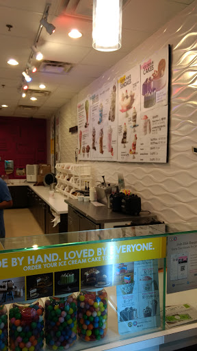 Ice Cream Shop «Marble Slab Creamery», reviews and photos, 3930 Glade Rd #119, Colleyville, TX 76034, USA