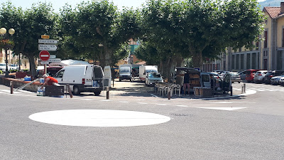 Marché à Prats-de-Mollo-la-Preste