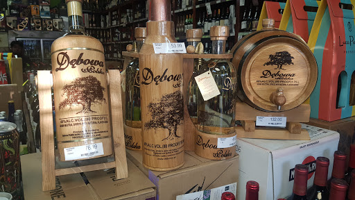 Wine Store «South Beach Wines & Liquors», reviews and photos, 325 Sand Ln, Staten Island, NY 10305, USA