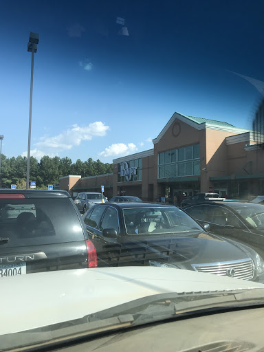 Grocery Store «Kroger», reviews and photos, 910 Athens Hwy, Loganville, GA 30052, USA