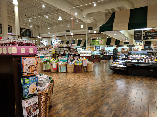 Grocery Store «The Fresh Market», reviews and photos, 1320 McFarland Blvd E #100, Tuscaloosa, AL 35401, USA
