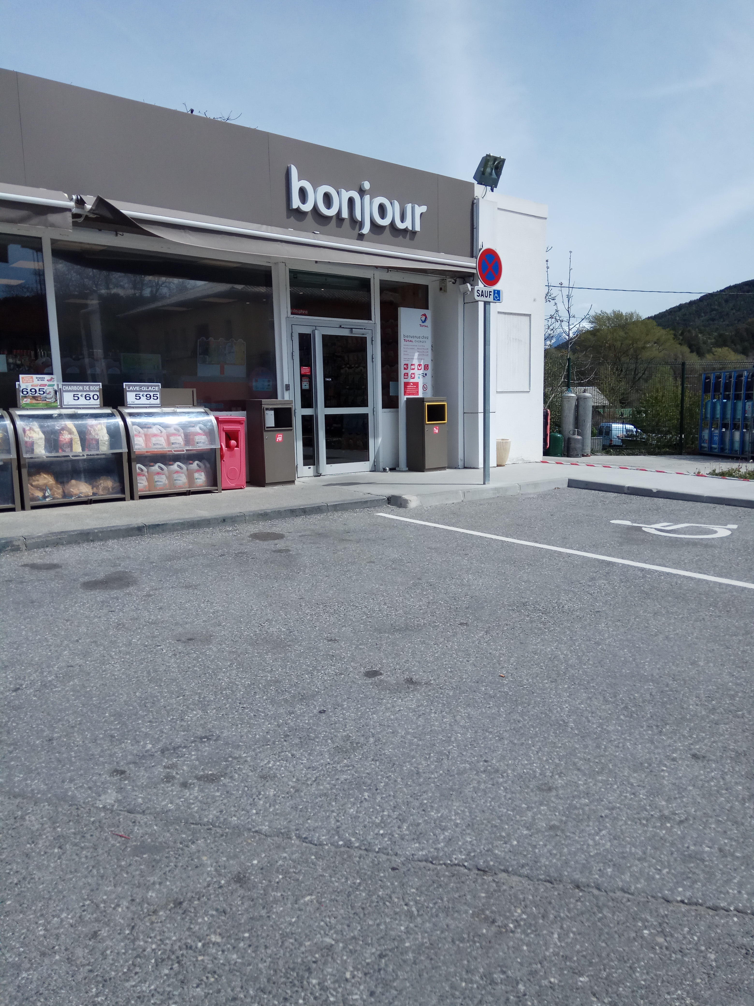 Photo n° 11 de l'avis de Artur.a fait le 09/05/2019 à 19:49