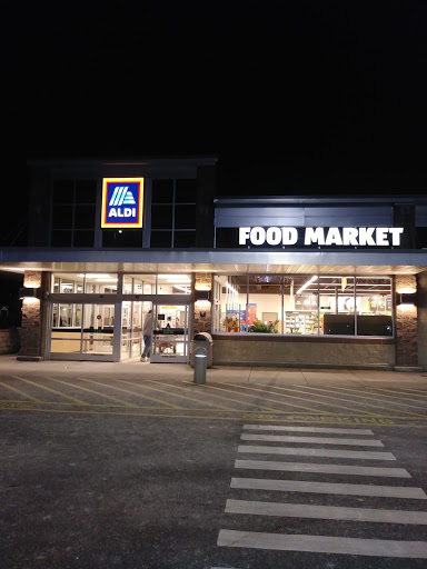 Supermarket «ALDI», reviews and photos, 332 Boston Post Rd, North Windham, CT 06256, USA