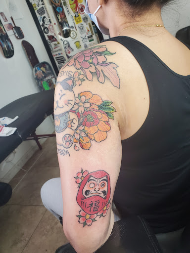 Tattoo Shop «Shogun Tattoo», reviews and photos, 2480 E Colorado Blvd, Pasadena, CA 91107, USA