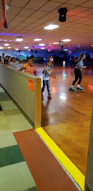 Coachlite Skate Center - photo 54