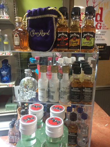 Liquor Store «High End Liquor store», reviews and photos, 2038 Laurens Rd, Greenville, SC 29607, USA