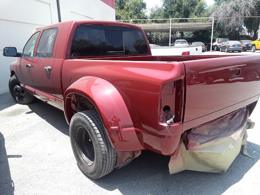 Auto Body Shop «Maaco Collision Repair & Auto Painting», reviews and photos, 288 S E St, San Bernardino, CA 92401, USA