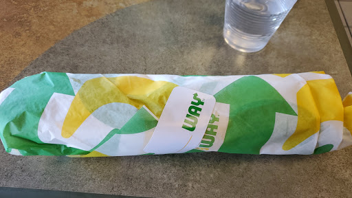 Restaurant «Subway», reviews and photos, 2424 Fort Union Blvd, Cottonwood Heights, UT 84121, USA