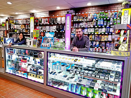 Cell Phone Store «BL MOBILE cell phone repair», reviews and photos, 84-22 Roosevelt Ave, Jackson Heights, NY 11372, USA