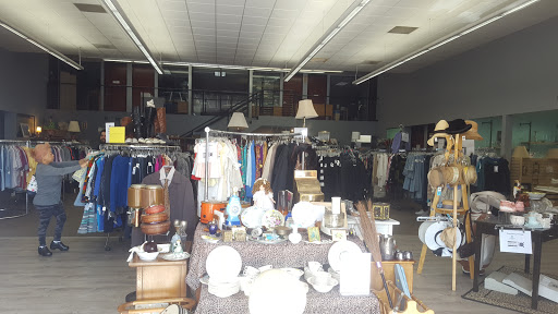 Thrift Store «American Cancer Society Discovery Shop», reviews and photos, 3609 Midway Dr # C, San Diego, CA 92110, USA