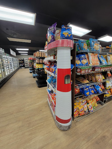 Supermarket «Burrus Red & White Supermarket», reviews and photos, 57196 Kohler Dr, Hatteras, NC 27943, USA