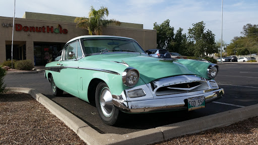 Coffee Shop «19th Donut Hole», reviews and photos, 116 N Lindsay Rd #17, Mesa, AZ 85213, USA