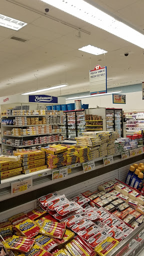 Grocery Store «ShopRite of Commerce St.-Stamford, CT», reviews and photos, 1990 W Main St, Stamford, CT 06902, USA