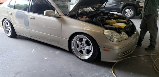 Auto Body Shop «Econo Auto Painting & Body Wrk», reviews and photos, 7020 N Dale Mabry Hwy, Tampa, FL 33614, USA