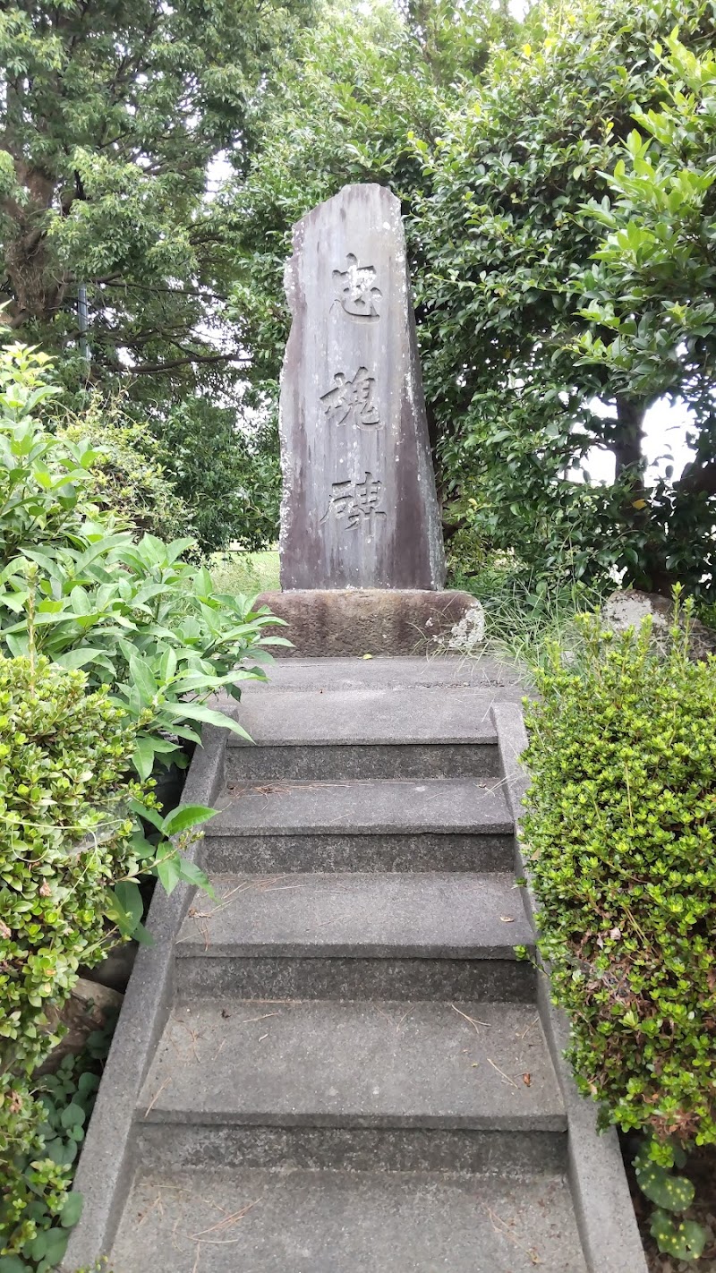 六所神社(鎌田神明宮境外摂社)
