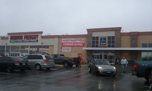 Supermarket «ALDI», reviews and photos, 728 Hartford Pike, Dayville, CT 06241, USA